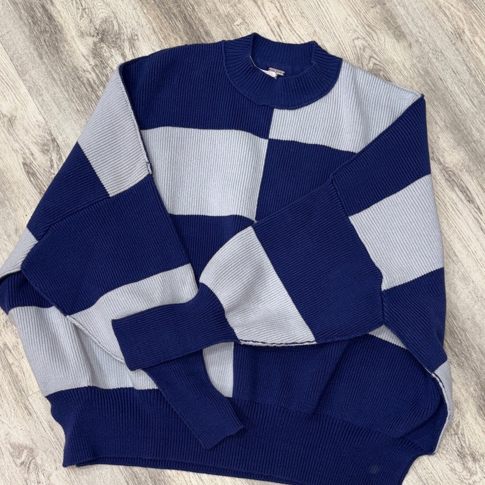 Free People Navy and Light Blue Knit Checker Over Size Sweater